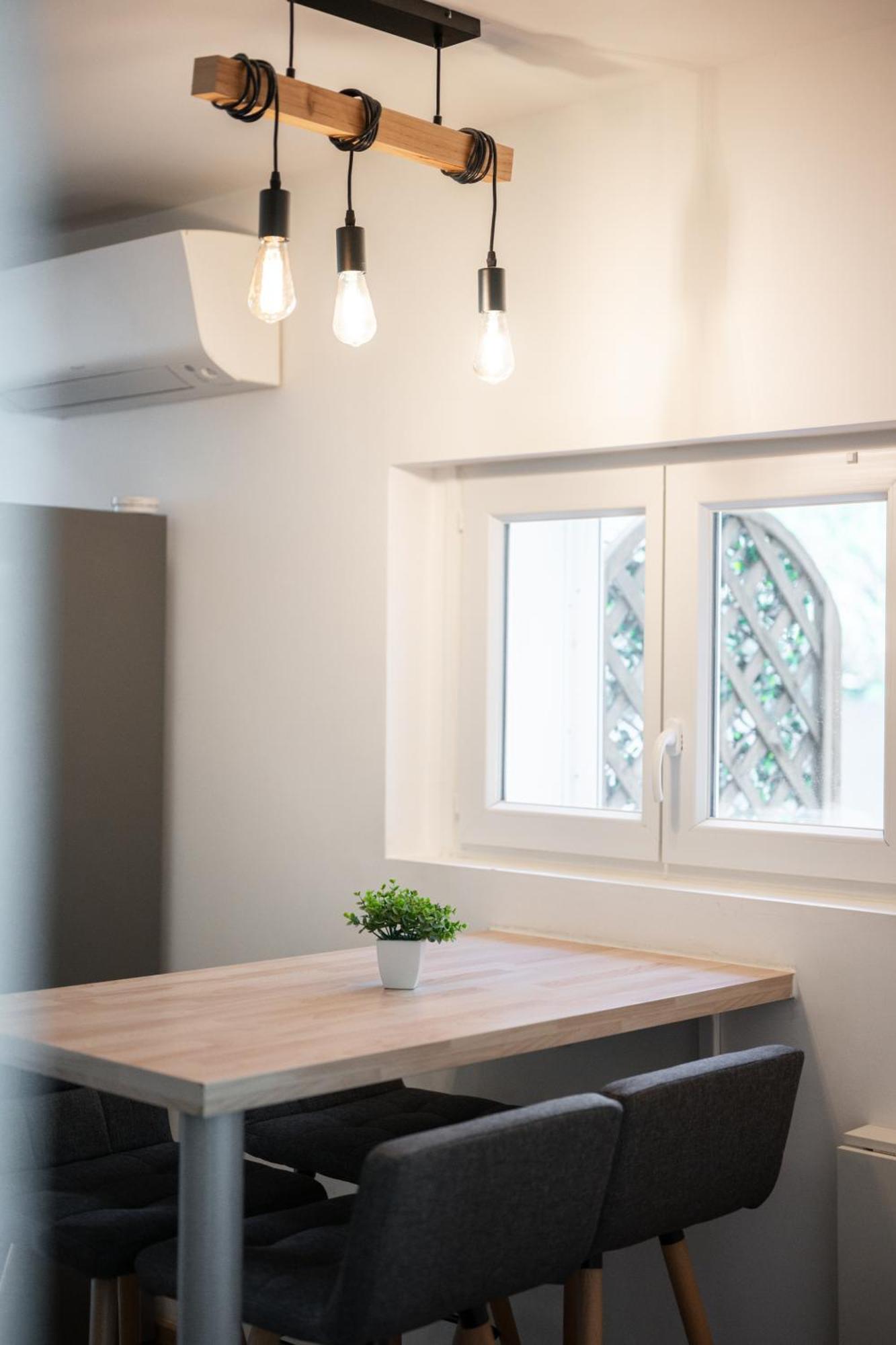 Cosy & Chill Appartements - 10 Min De La Mer - Jardin, Netflix, Terrasse, Fibre & Parking カーニュ・シュル・メール エクステリア 写真